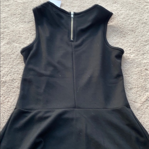 Top - Picture 4 of 5